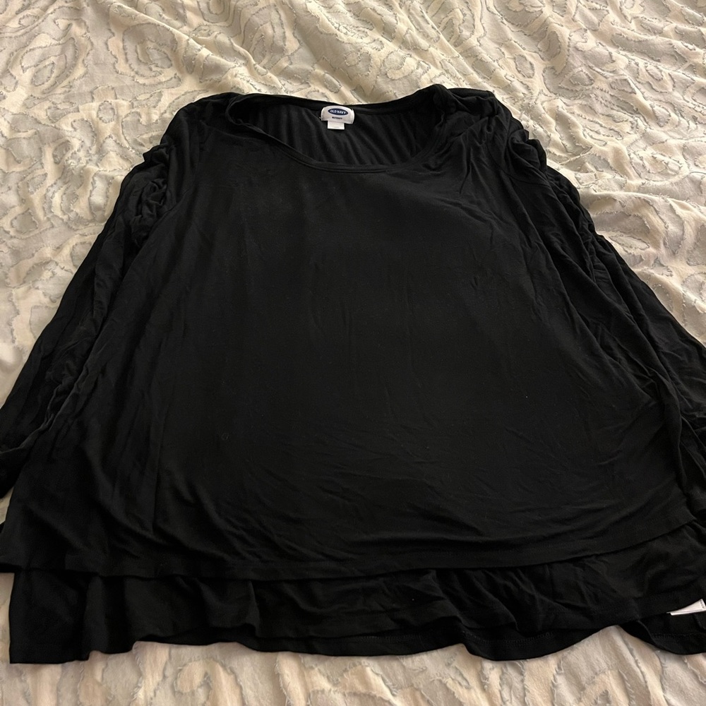 Black long sleeve xxl nursing top